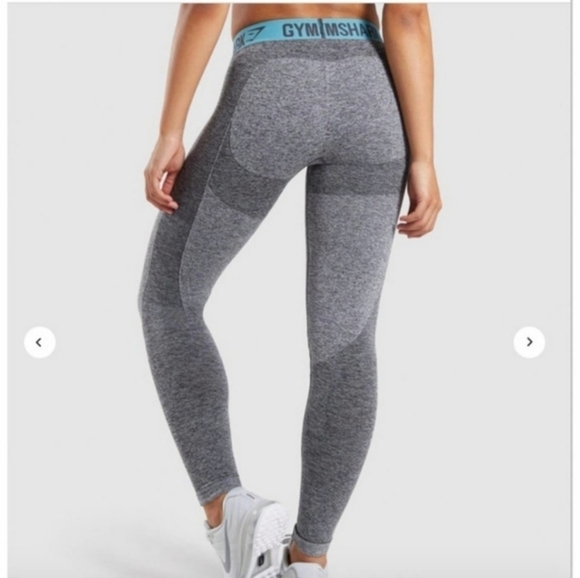Gymshark Gray and Blue Colorblock Flex Cropped Athletic Leggings Size Small - Picture 3 of 13